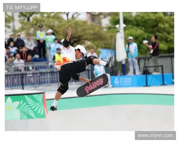 武汉街舞队在滑板精英赛中以73分稳居积分榜首位