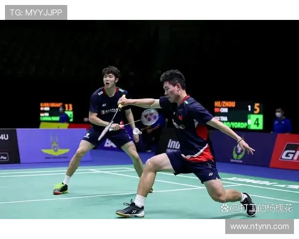 重庆羽毛球队实力强劲跻身最新羽毛球TOP10榜单引发热议