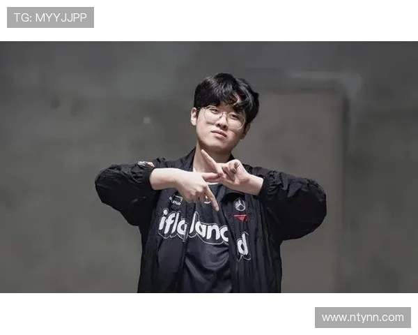 Zeus上单统治赛场全面解析顶级操作与战术思路揭秘